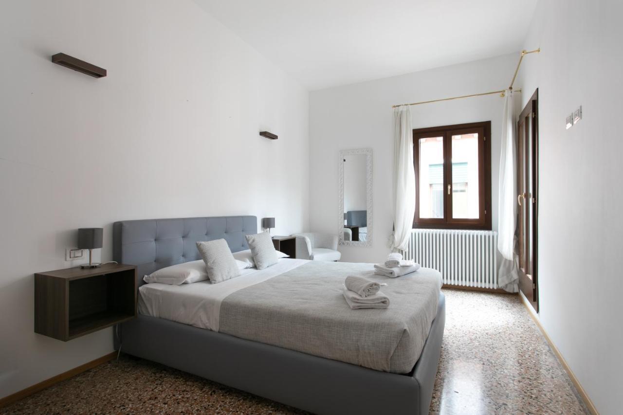 Residenza Pomponi Deluxe Apartment Veneţia Exterior foto