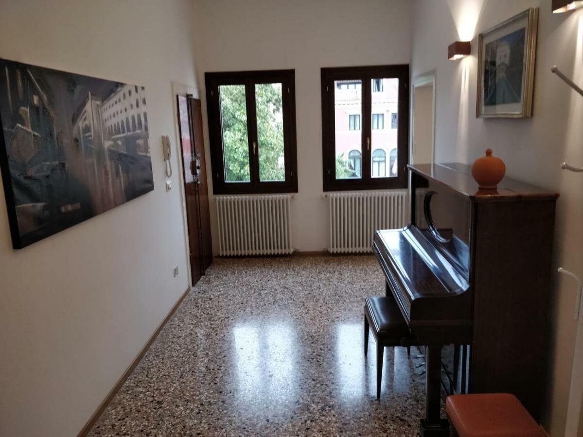 Residenza Pomponi Deluxe Apartment Veneţia Exterior foto